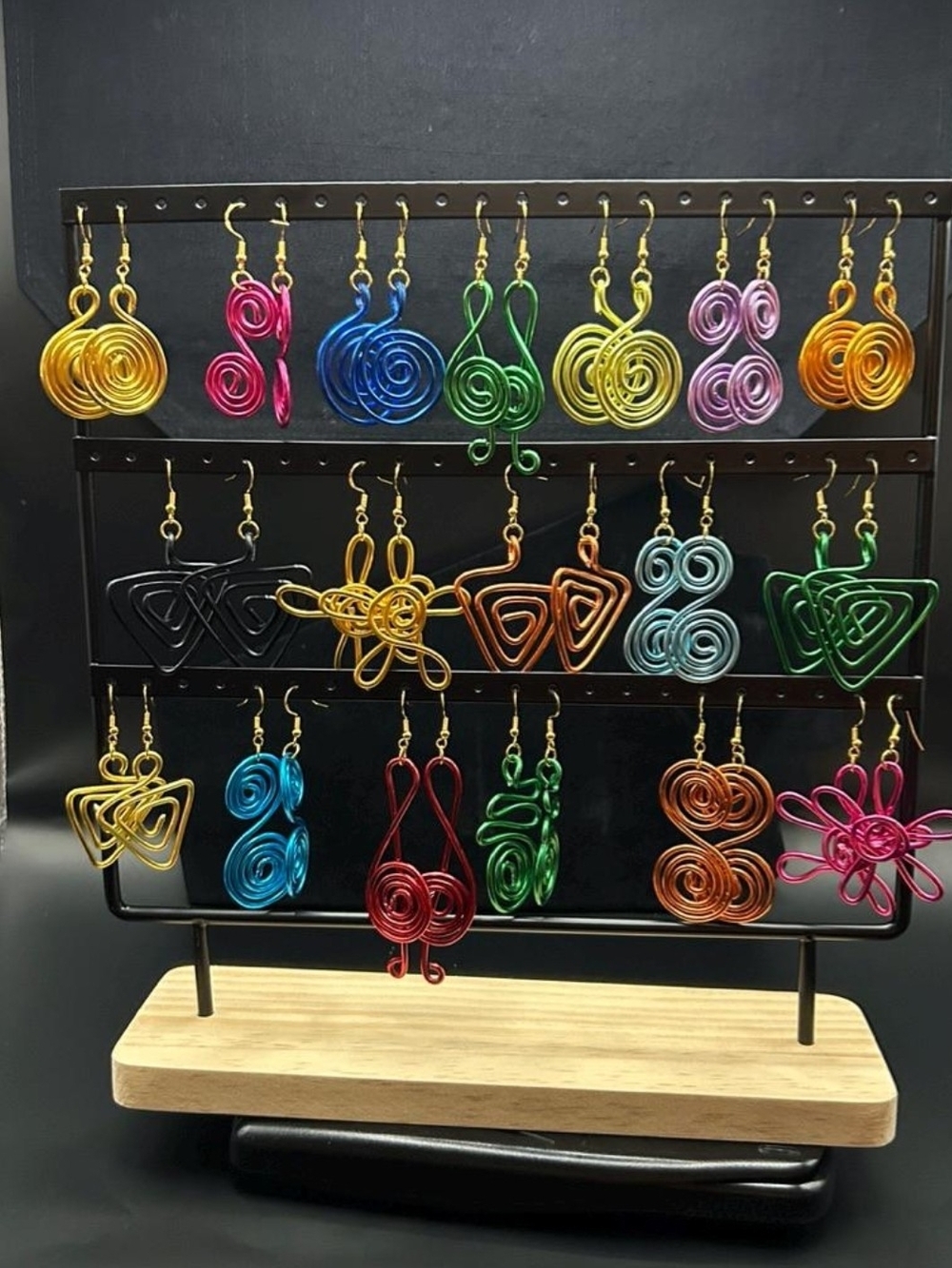 Handcrafted Colorful Wire Earrings Set - Multicolor